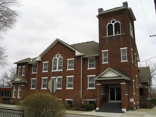 Third Baptist Church building at 402 Pinewood Ave, Toledo, Ohio